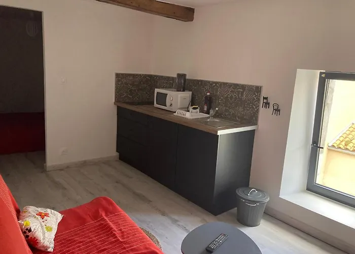 Apartamento Bel Air 1 *